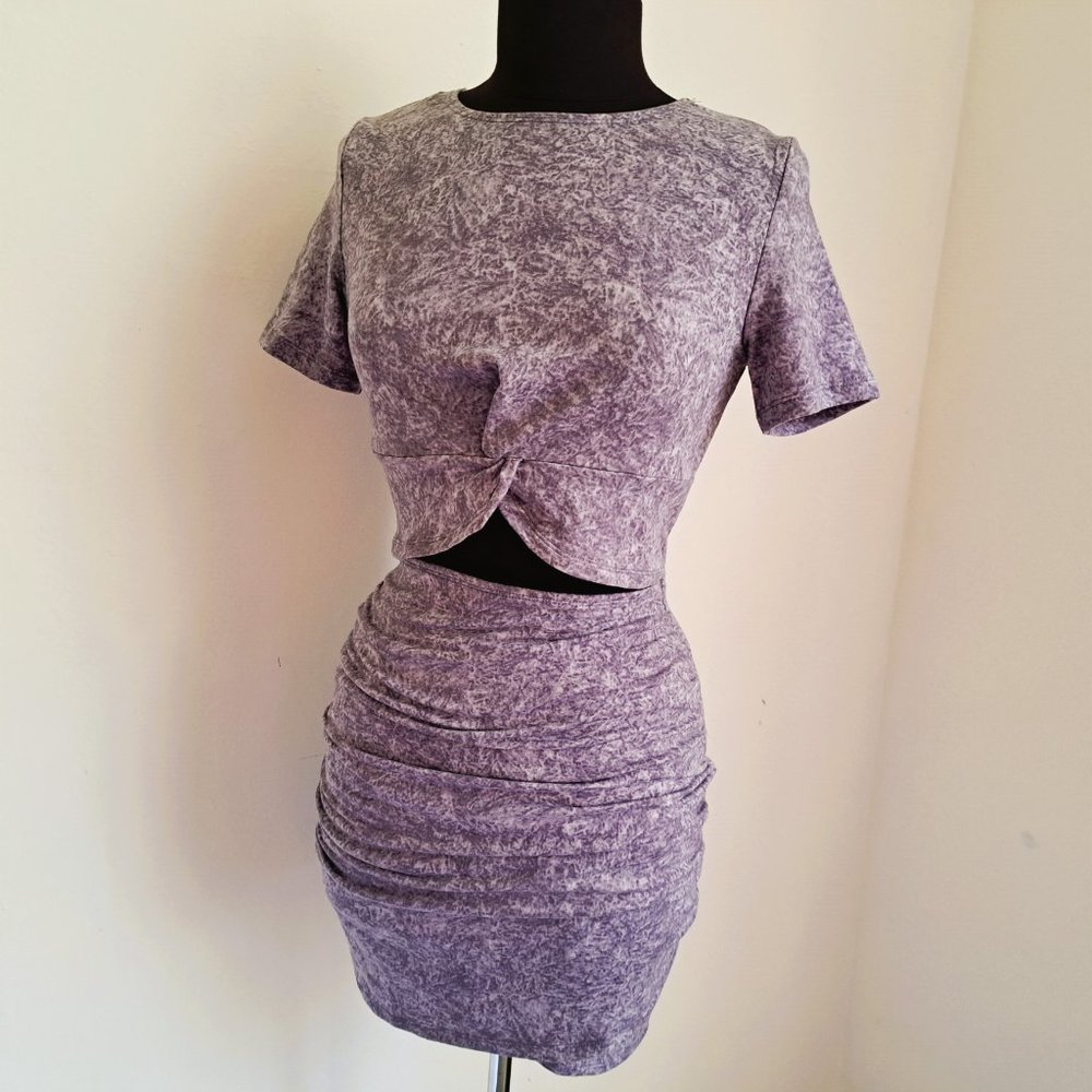 Popular Basics Juniors Dress Print Gray Color Size M Great Condition